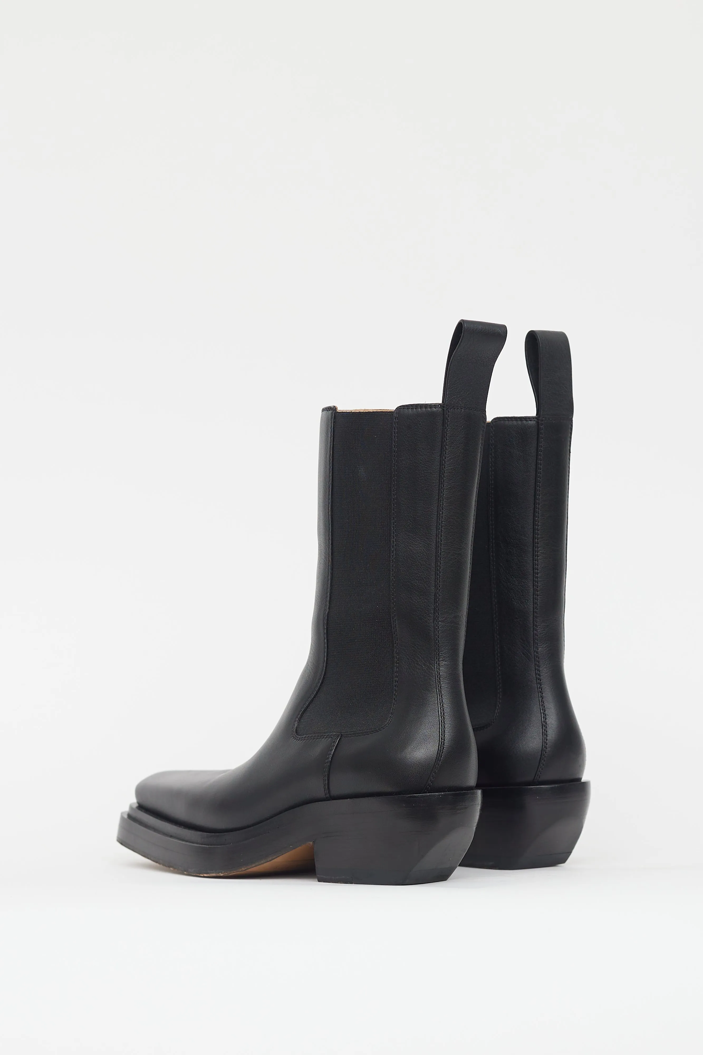 Black Leather The Lean Chelsea Boot