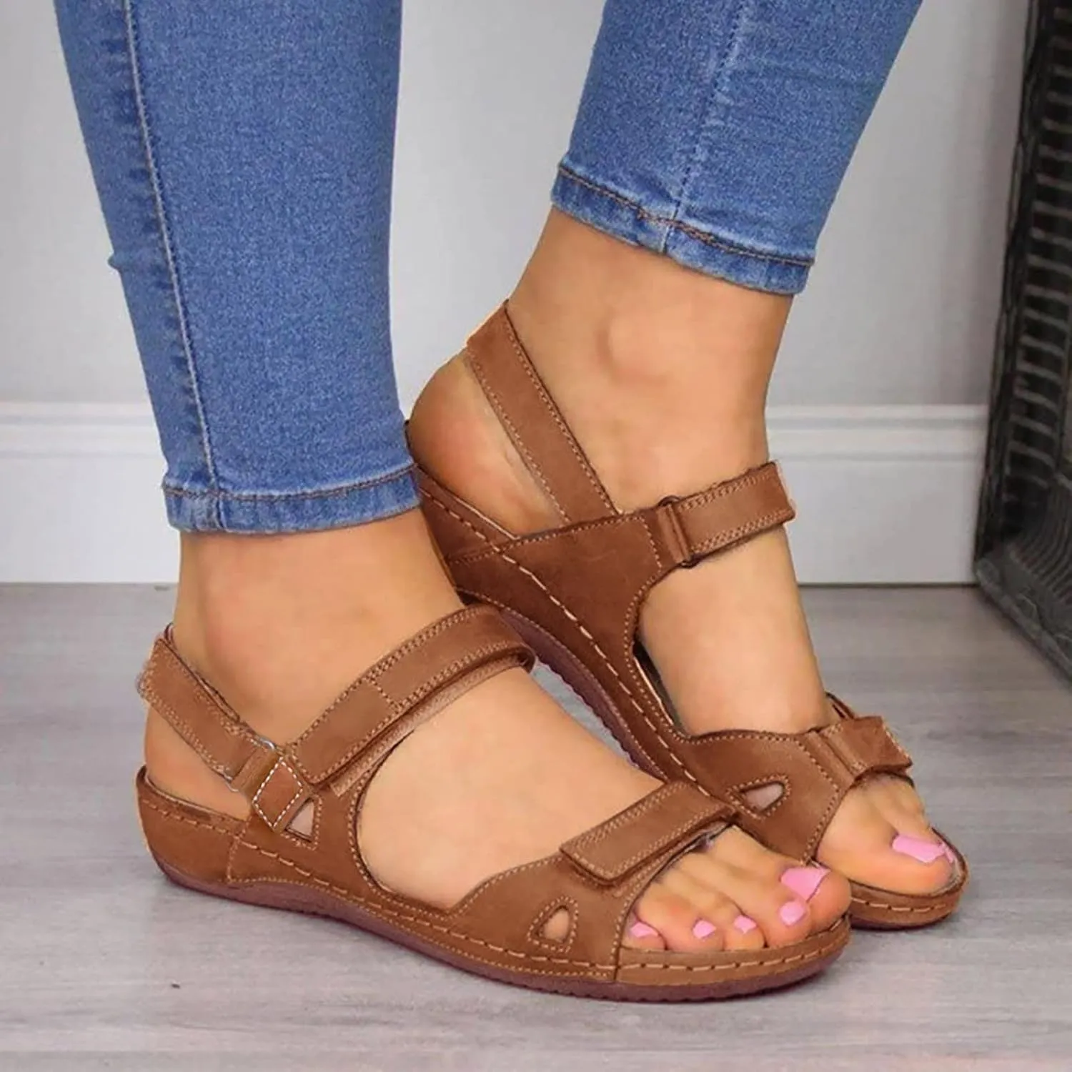 Black Orthopedic Sandals with Back Strap Women Wide Orthopedic House Slippers with Arch Support with Plantar Fasciitis Orthotic Fashion Sandals for Women 2025 Trendy High Arch Slippers for Women