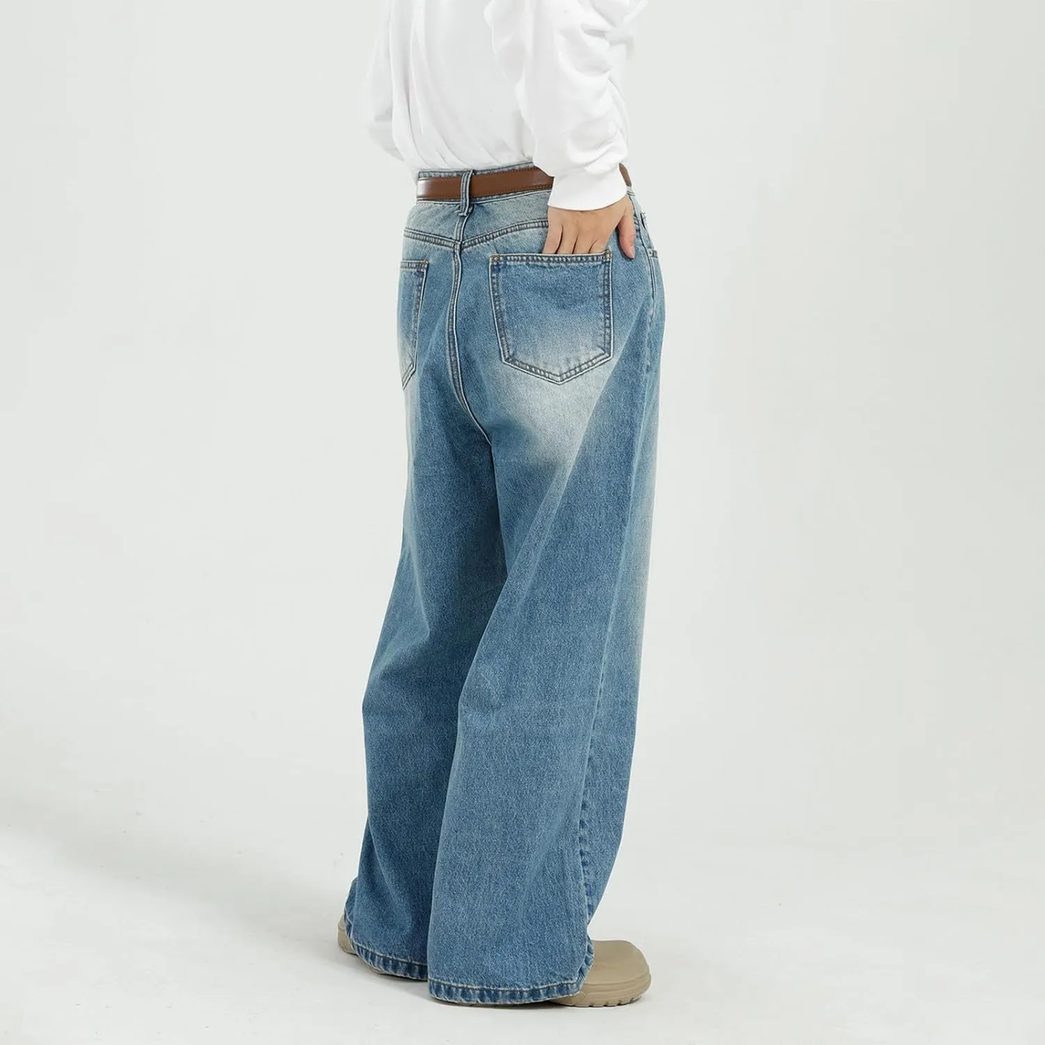 Men's Relaxed Fit Jeans Straight Leg Stretch Comfort Denim Jeans for Men Moccasins