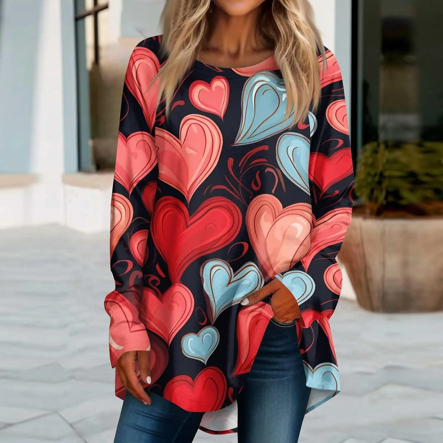 Valentines Day Tshirts Women Long Sleeve Crewneck Loose Fit Heart Tops Soft Comfy Holiday Graphic Tees