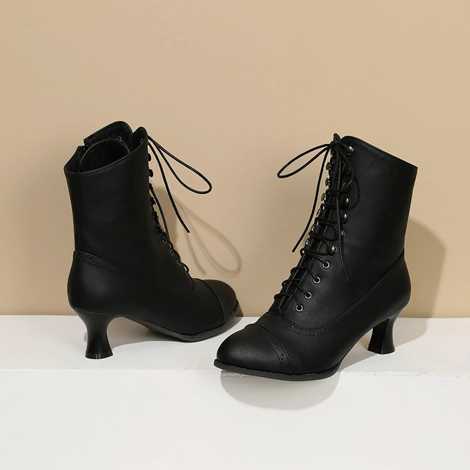 Women's Ankle Boots Vintage Kitten Heel Victorian Boots Fashion Lace Up Dance Boots Western 70s Medieval Cowboy Boots